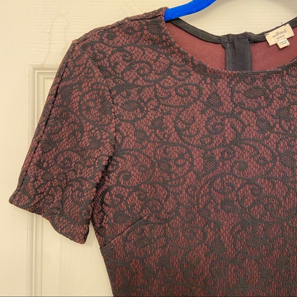 Wilfred maroon and black Lace Dress. Fitted style. Size XS. - Picture 3 of 5